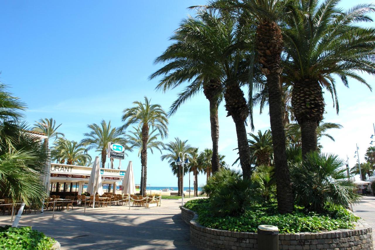 Apartamento Bonito Cerca De La Playa Cambrils Eksteriør billede